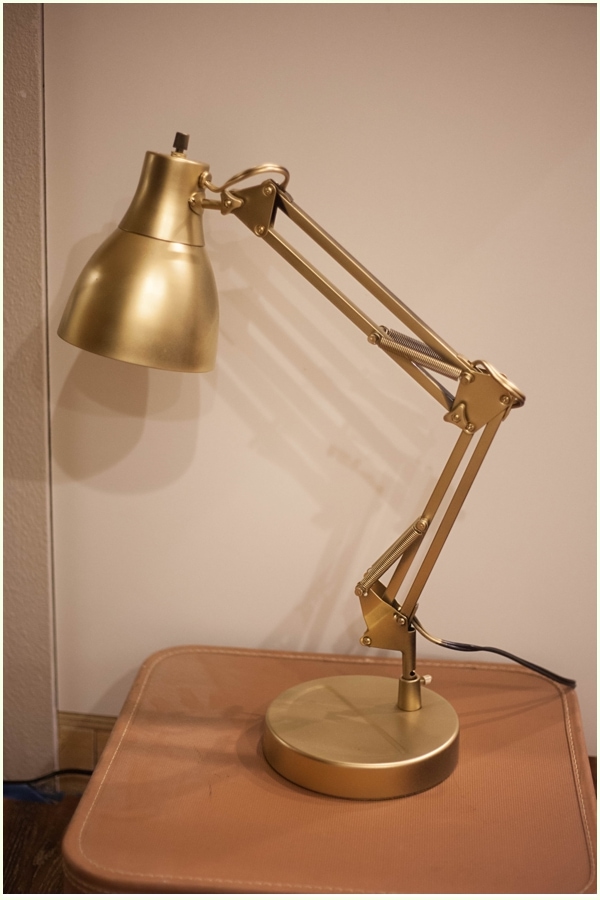 Repainted gold lamp