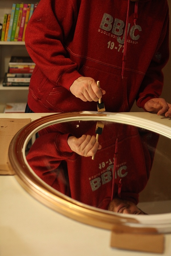 Painting a wooden framed mirror gold