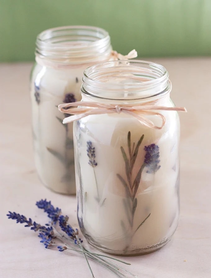 DIY herb candles DIY Mother's Day gifts