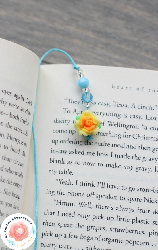 DIY beaded bookmark for diy mother's day gifts