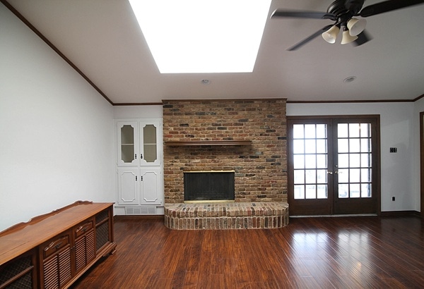 white living room with dark trim_0007