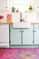 Loving the look of white appliances in kitchen! So glad they are back in! :)