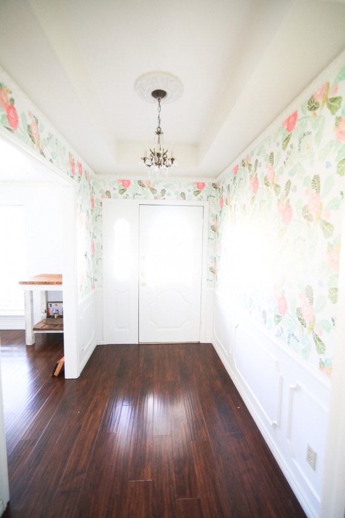 Spring Home Tour {Flower Filled} Spring Decorating Ideas