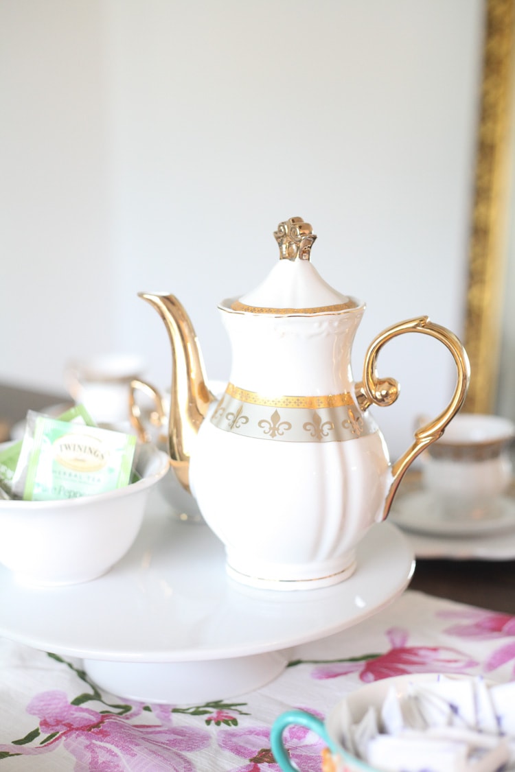 How to Host a Mother’s Day Tea Party