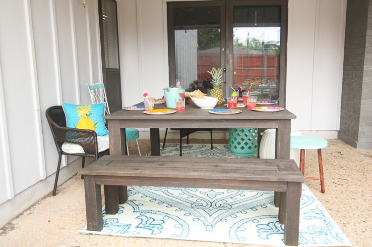 This outdoor makeover using World Market is perfect for summer! I love all the bright and happy colors.