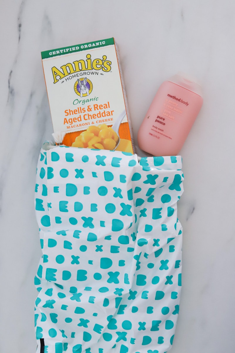 boxed.com review photo of free samples - mac and cheese and soap