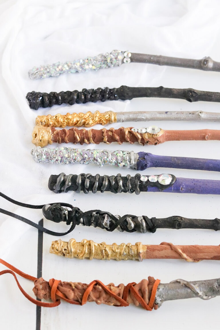 Personalized DIY Harry Potter Wands {Fun Halloween Crafts!}