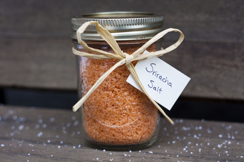 Sriracha salt in a mason jar as a father's day gift