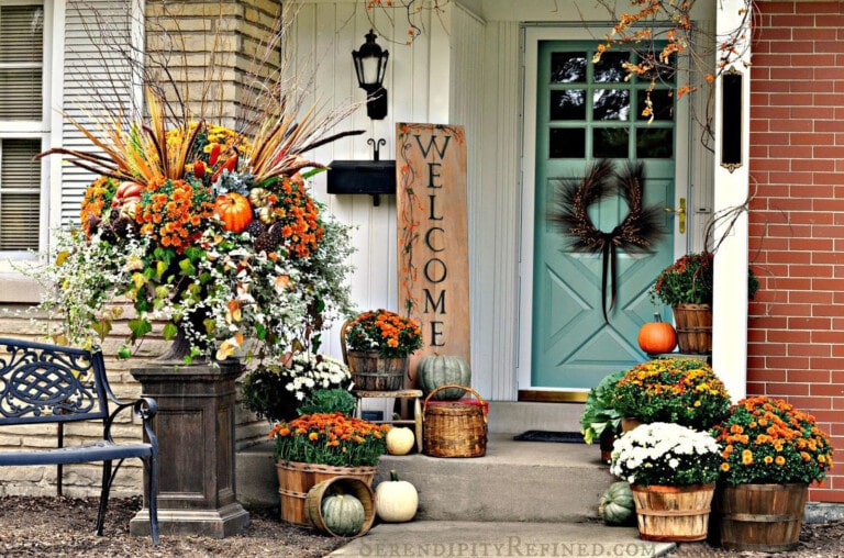 10 Fall Front Door Decor Ideas