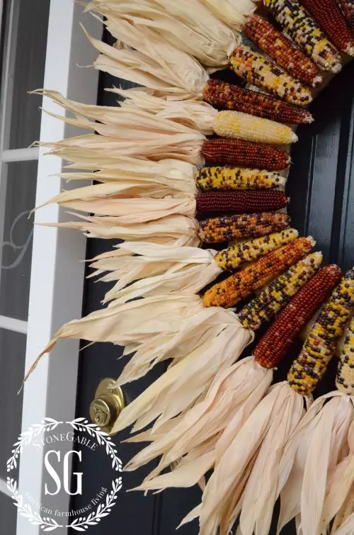 Thanksgiving wreath made from mini indian corn