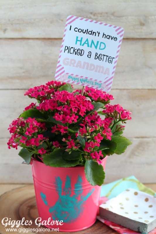 handprint flower pot Mother's day gifts for grandma