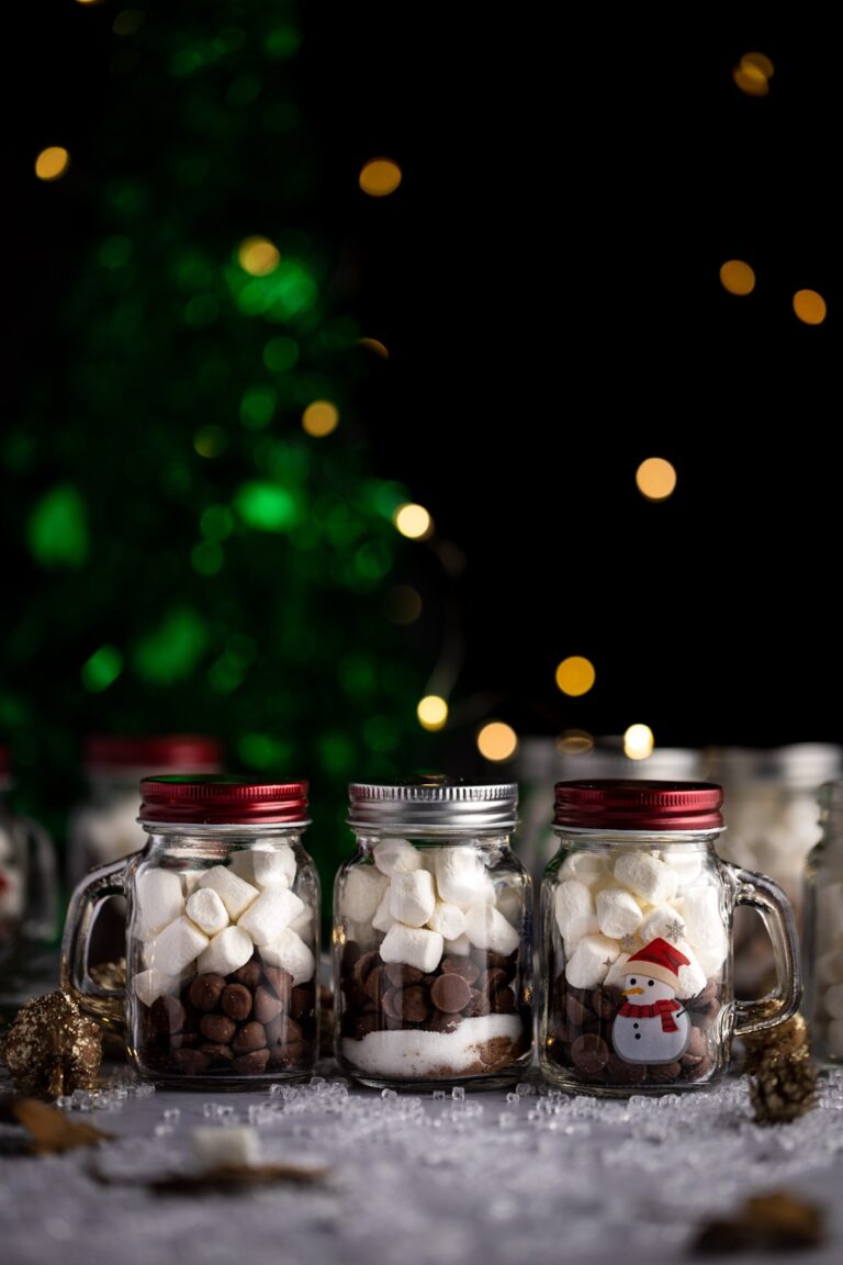 mason jar hot chocolate DIY Christmas gift ideas