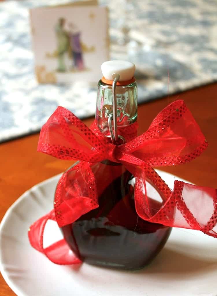 homemade vanilla extract gift