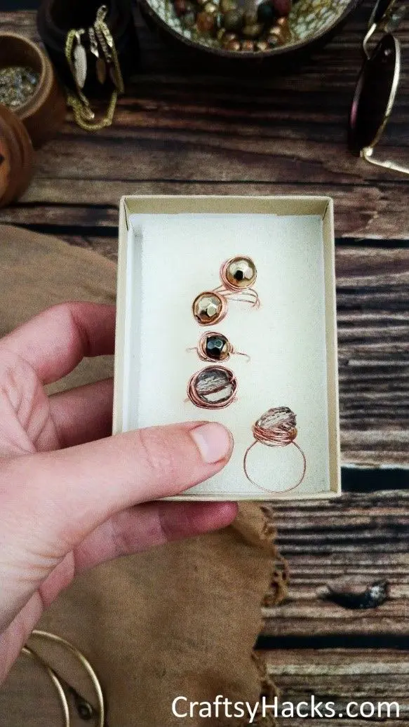 galentine's day crafts - DIY wire rings 