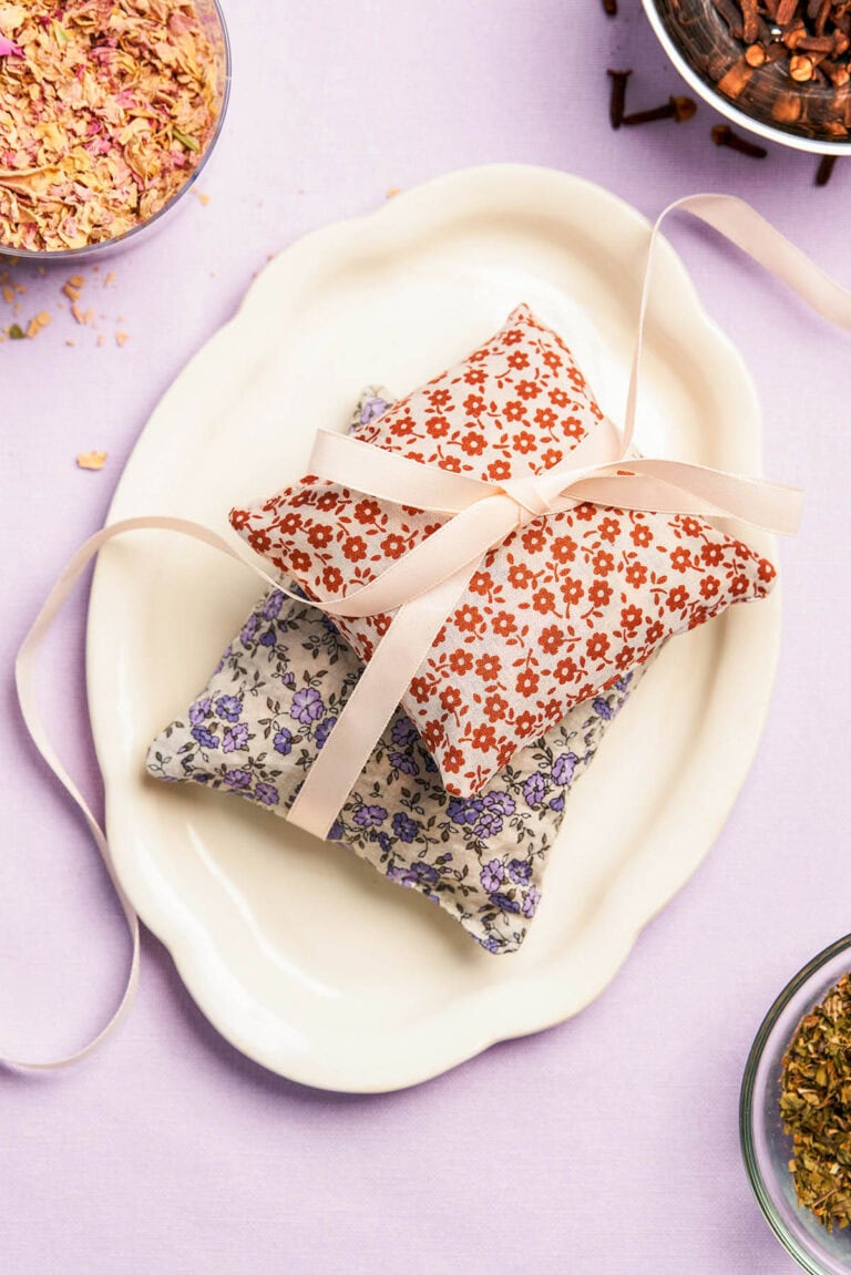 mini pillow sachets with rose scent