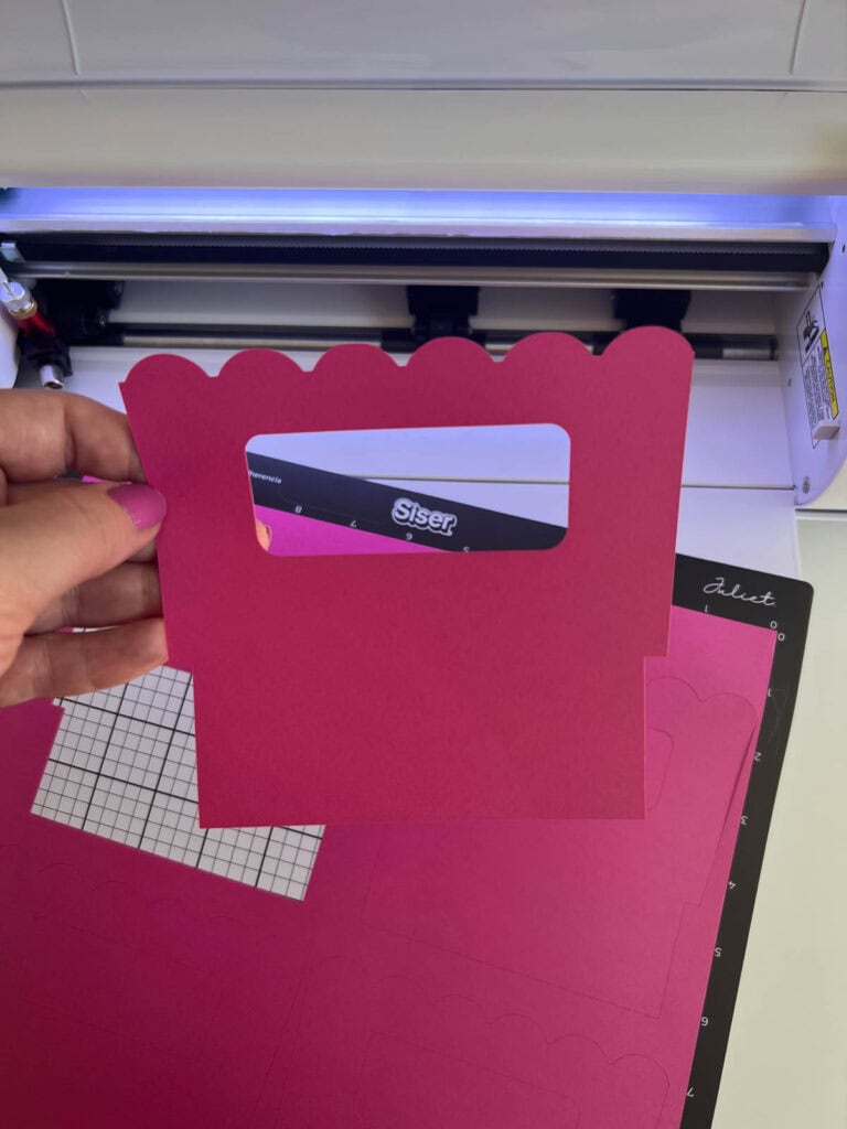 custom tote label in pink