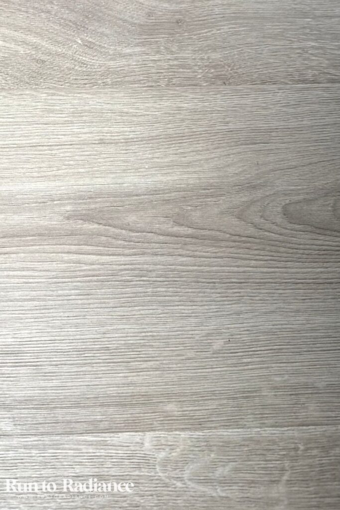 Clean floor after Roborock cleaning