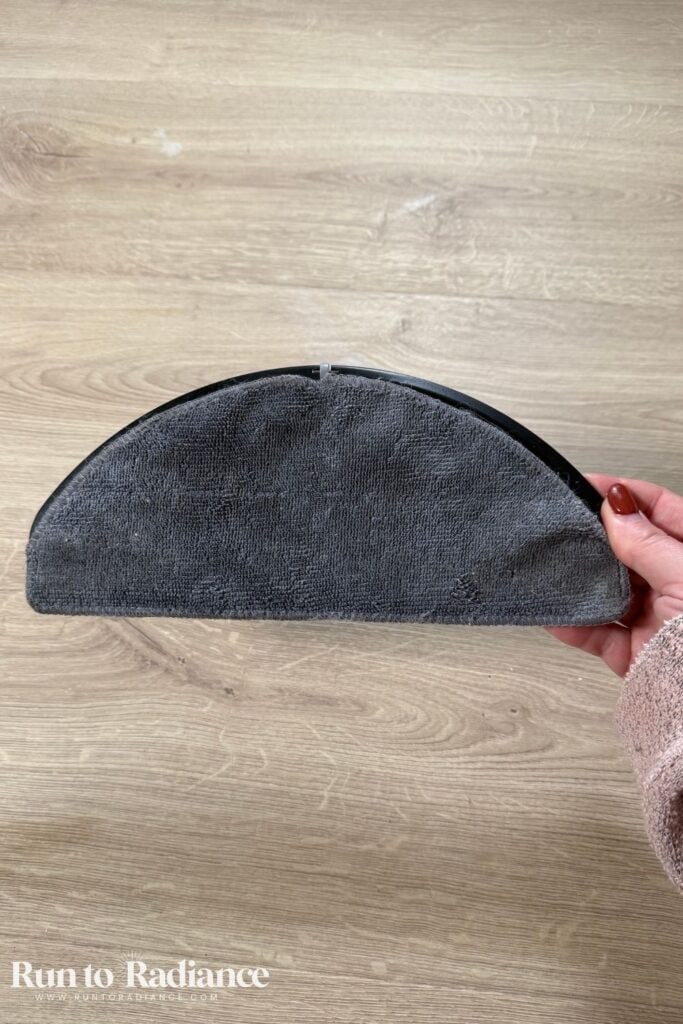 Micofiber mop pad attachment