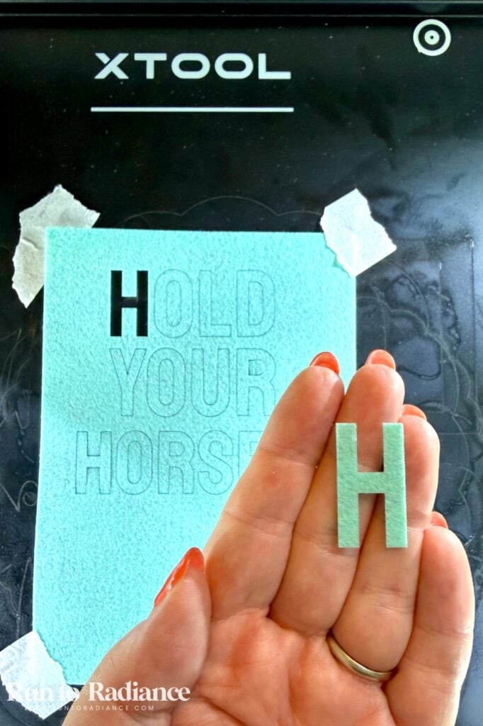 Cutting letters in felt with the xtool m2